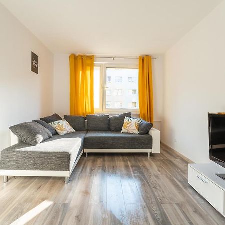 Tanie Spanie Skowronek - Pet Friendly - Przytulny 4 Osobowy - Space Apart Jelenia Gora Bagian luar foto