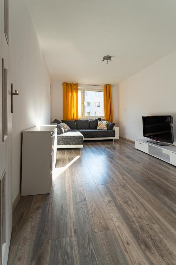 Tanie Spanie Skowronek - Pet Friendly - Przytulny 4 Osobowy - Space Apart Jelenia Gora Bagian luar foto