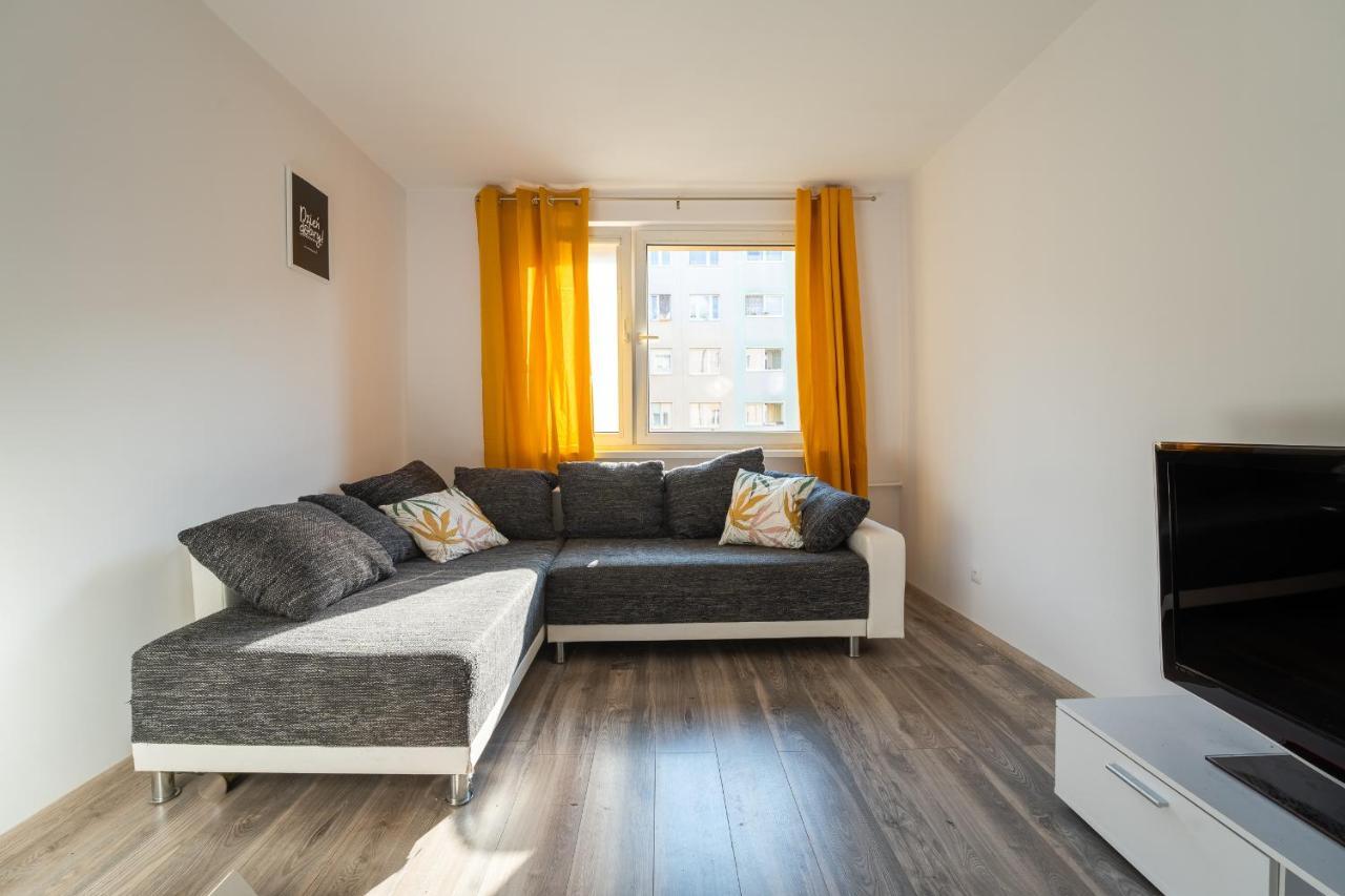 Tanie Spanie Skowronek - Pet Friendly - Przytulny 4 Osobowy - Space Apart Jelenia Gora Bagian luar foto