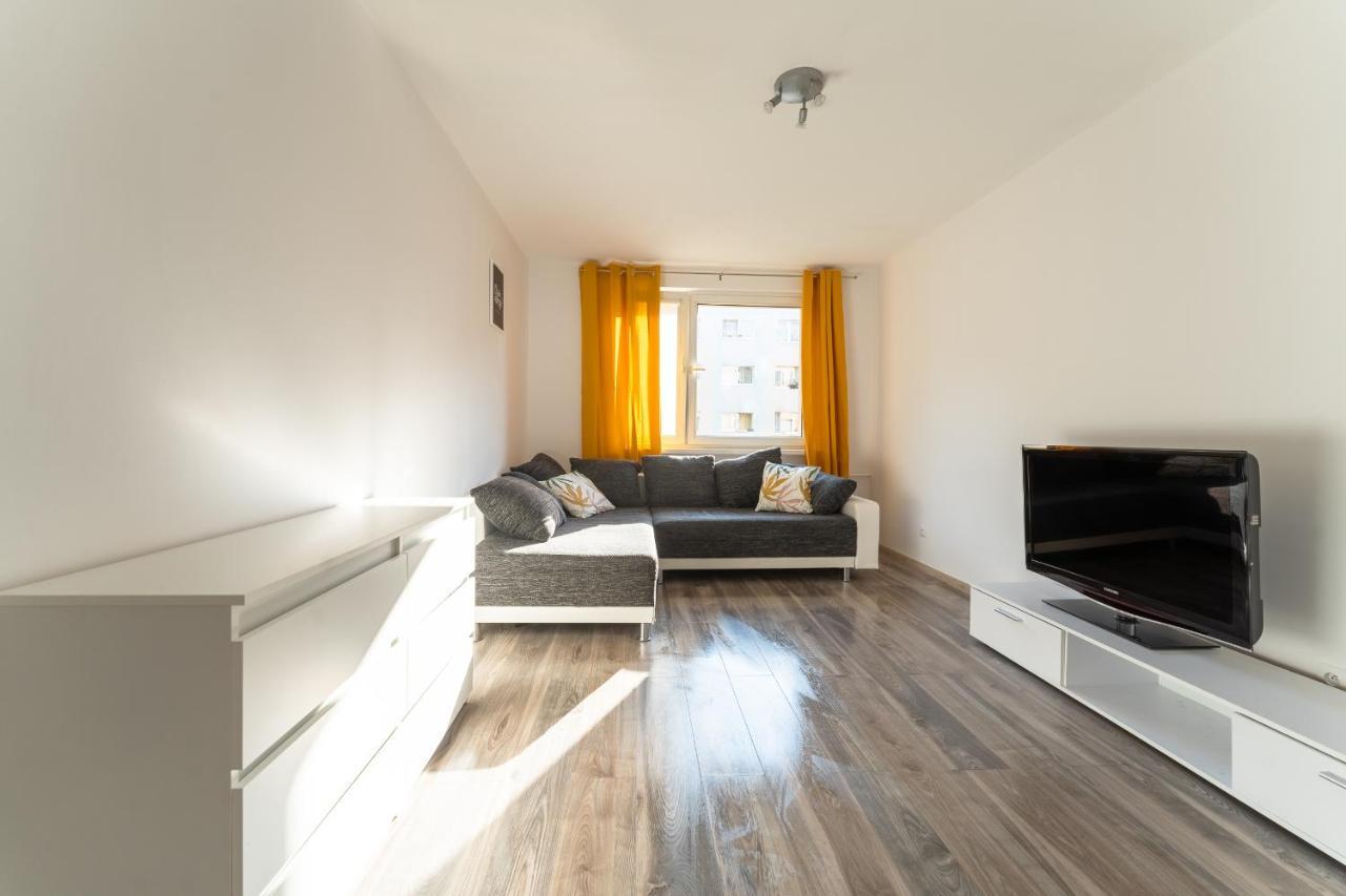 Tanie Spanie Skowronek - Pet Friendly - Przytulny 4 Osobowy - Space Apart Jelenia Gora Bagian luar foto
